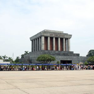 ho chi minh mausoleum hanoi city tour