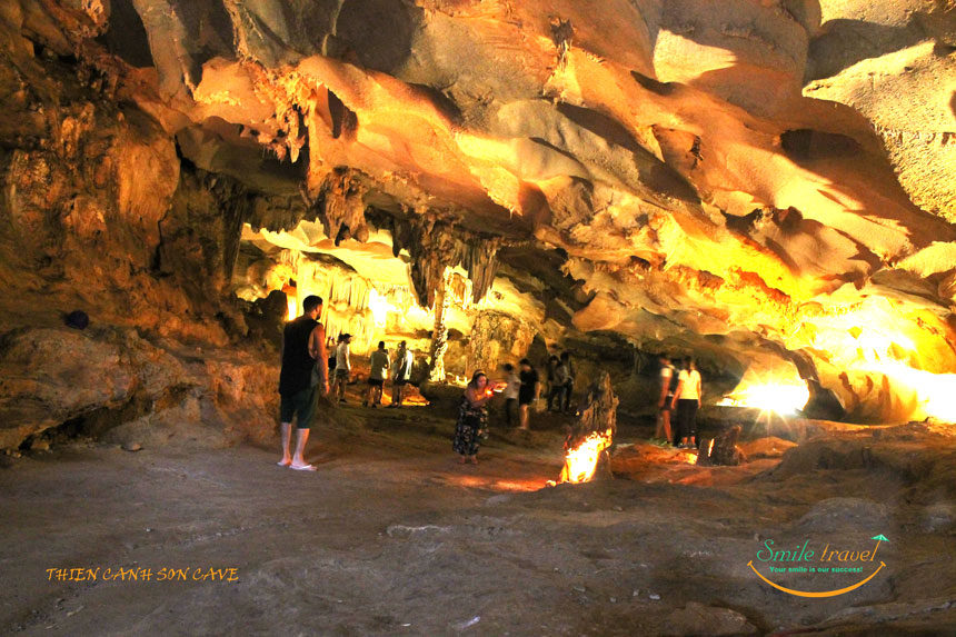 Thien Canh Son Cave- Bai Tu Long