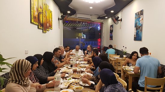 Guests enjoy halal food