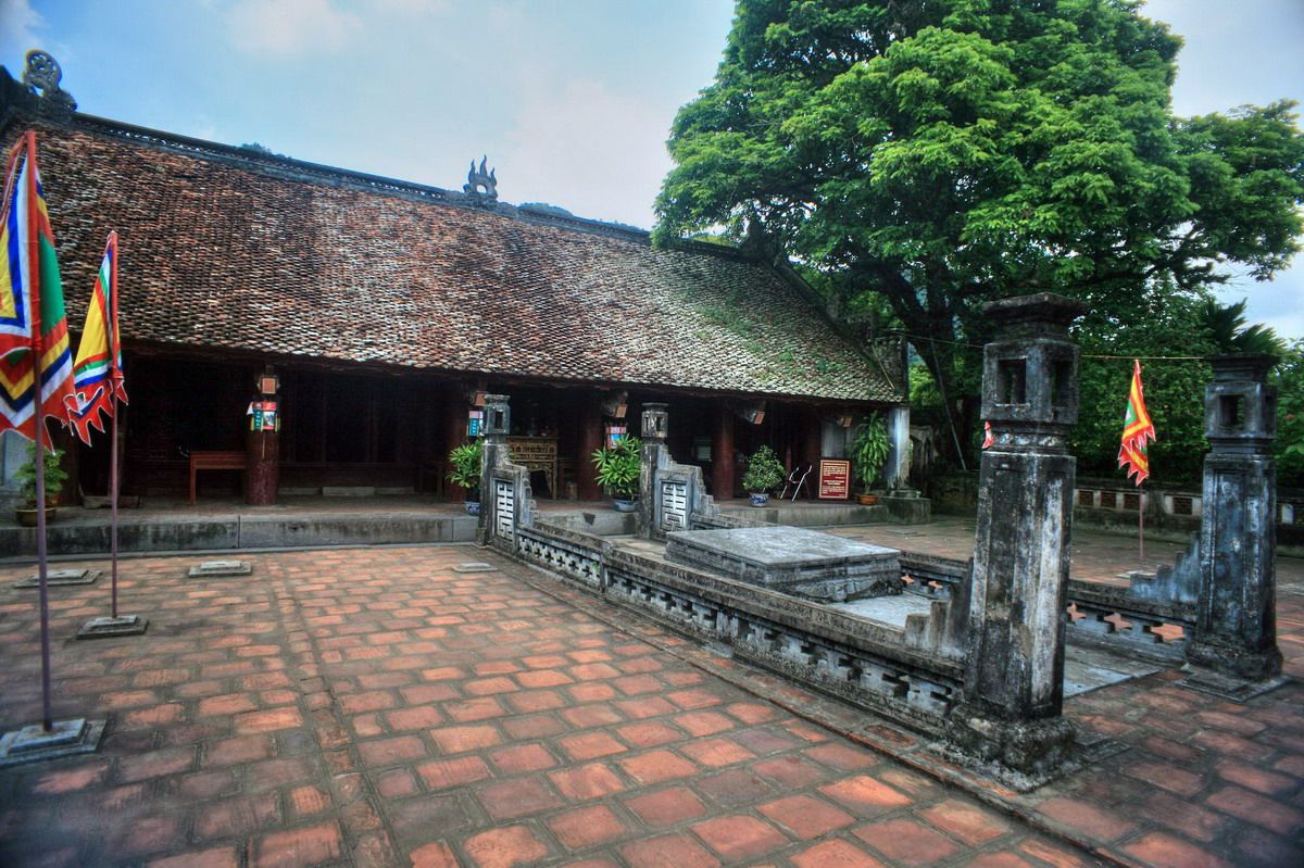 King Le Dai Hanh's Temple 