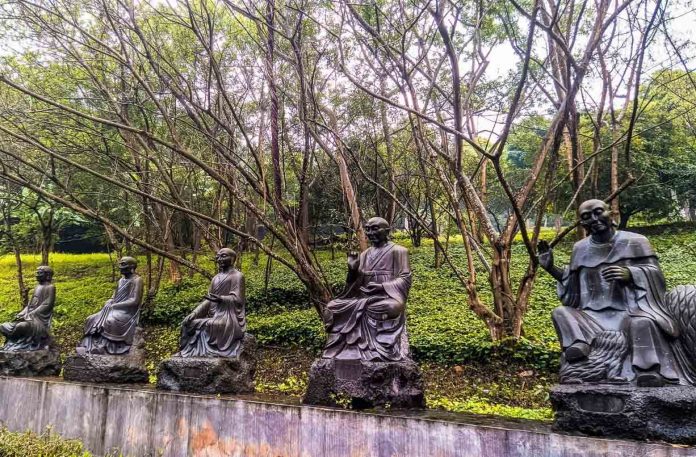 Statue Garden