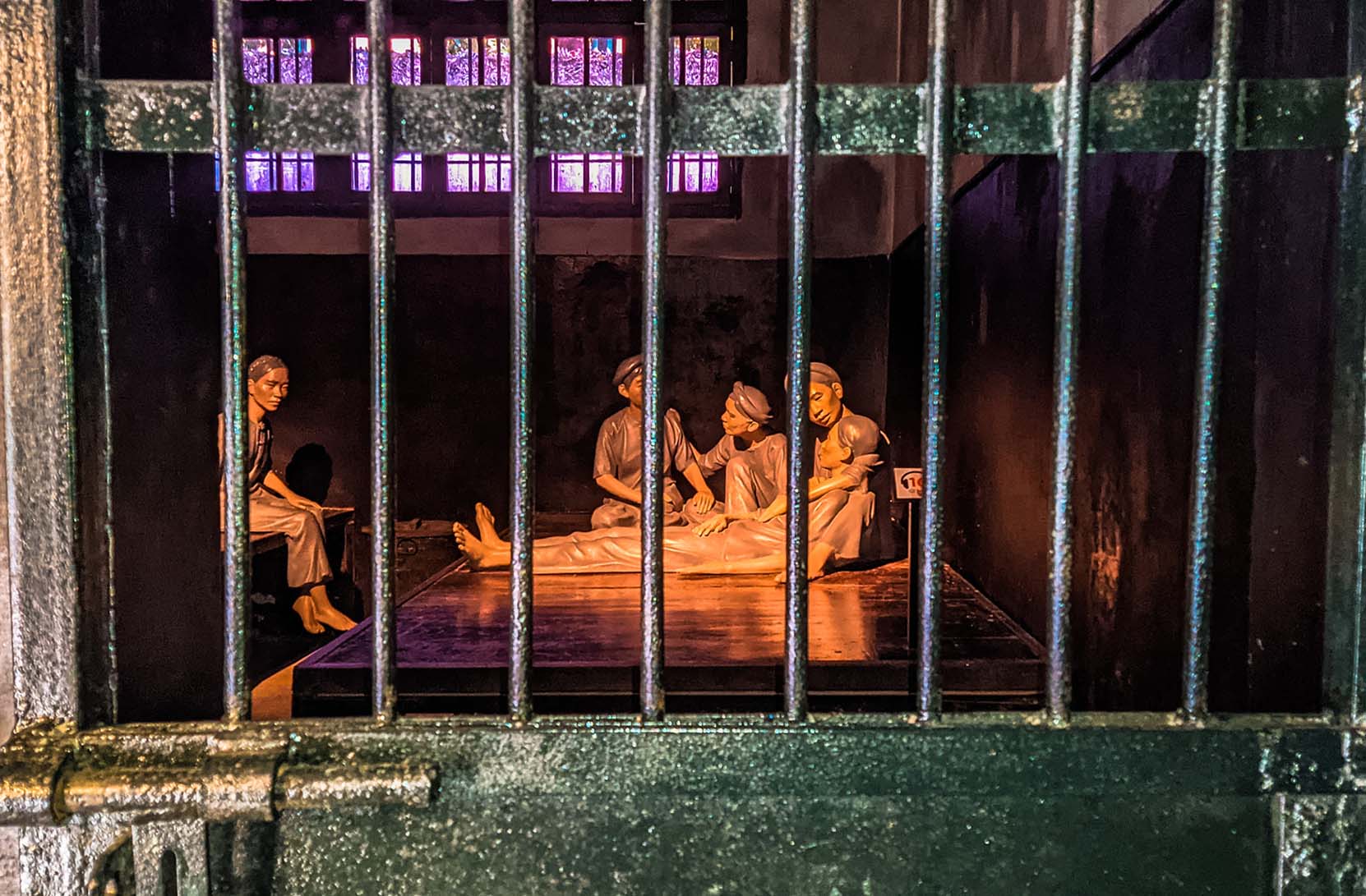 The miserable life of prisoners