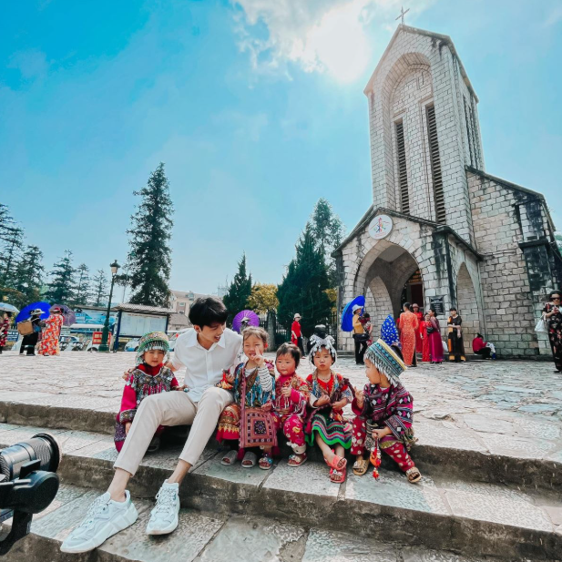 Check-in at Sapa Stone Church