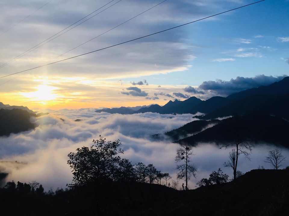 Cloud hunting on O Quy Ho Pass