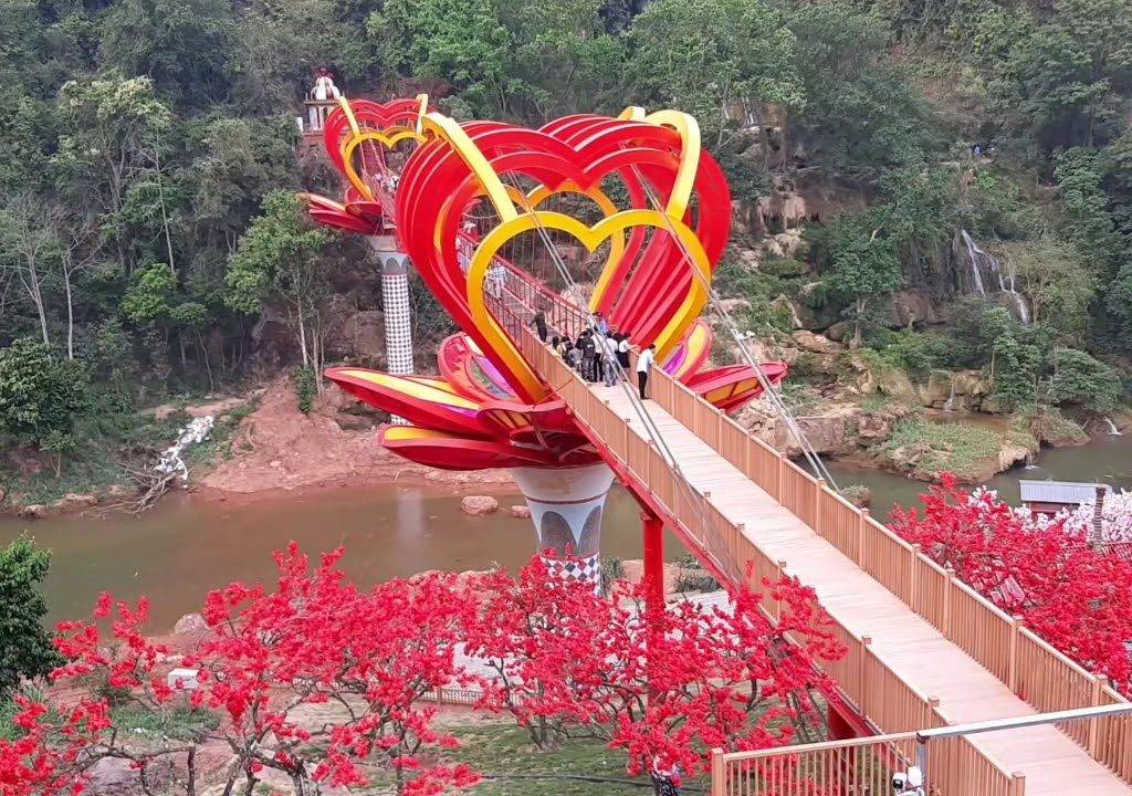 Glass Bridge of Love Moc Chau