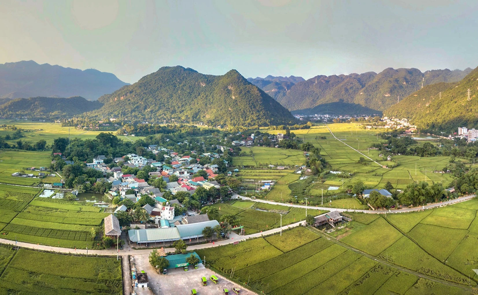 Lac Village Mai Chau