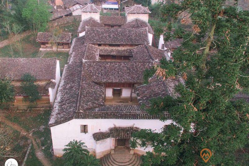 Overview Vuong Palace