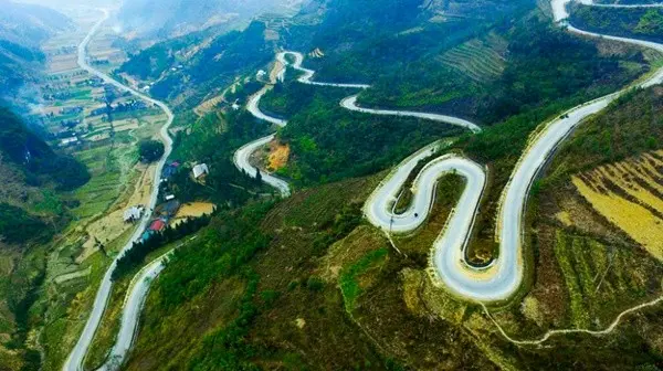 The most dangerous pass in Ha Giang