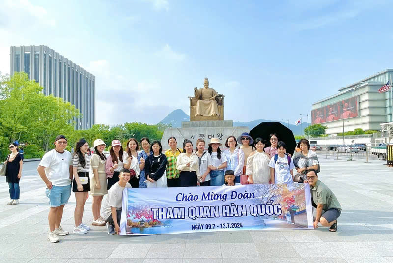 Da Nang Green is a travel agency in Da Nang, established in 2010