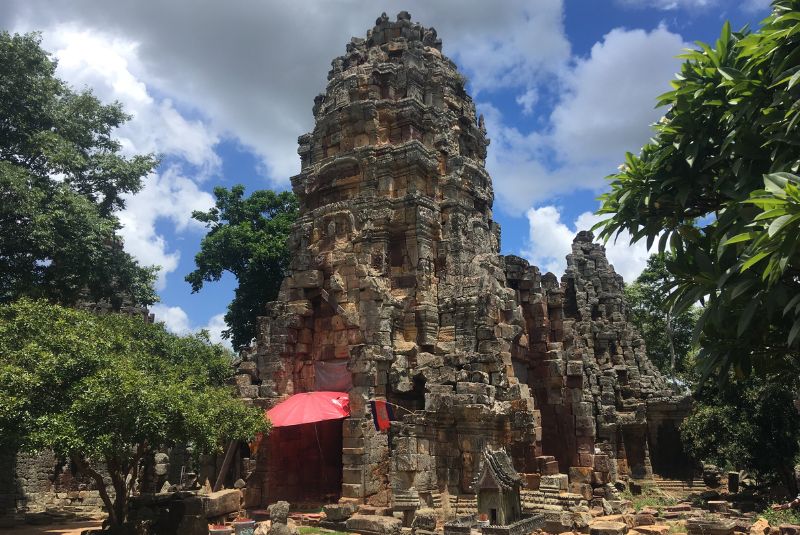 Phnom Banan temple Phnom Banan temple