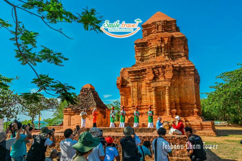 Poshanu Cham Tower is the first place in Southern Vietnam tour 5 days Poshanu Cham Tower is the first place in Southern Vietnam tour 5 days