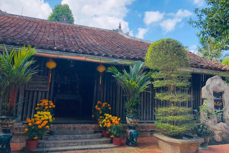 Ba Kiệt's ancient house