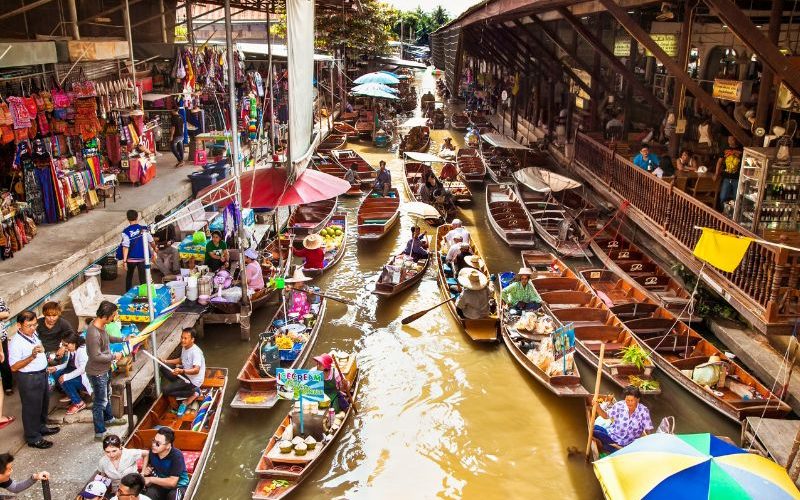 Damnoen Saduak Floating Market - Bangkok Pattaya tour package 5 nights 6 days