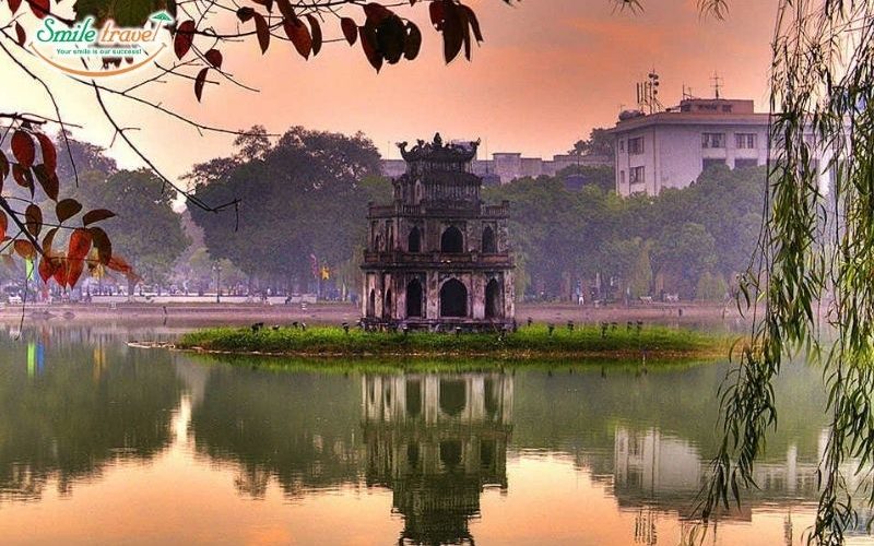 Hoan Kiem Lake