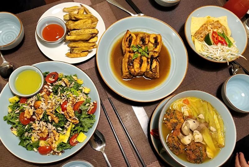 The Veg - Organic Vego & Tea - Vegan food tour Hanoi The Veg - Organic Vego & Tea - Vegan food tour Hanoi