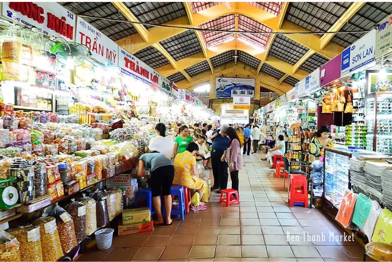Cho Lon (Big Market or Ben Thanh Market) Cho Lon (Big Market or Ben Thanh Market)