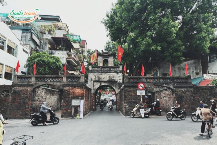 O Quan Chuong was designed according to the gazebo architecture of the Nguyen Dynasty