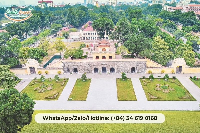 Overview Imperial Citadel of Thang Long Overview Imperial Citadel of Thang Long