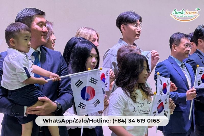 Korean citizens are exempted from Vietnam Tourism Visa within 45 days from the date of Vietnam Korean citizens are exempted from Vietnam Tourism Visa within 45 days from the date of Vietnam