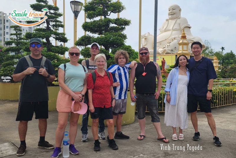 Vinh Trang Pagoda - Mekong Delta tour 1 day Vinh Trang Pagoda - Mekong Delta tour 1 day