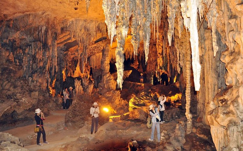 Hua Ma Cave