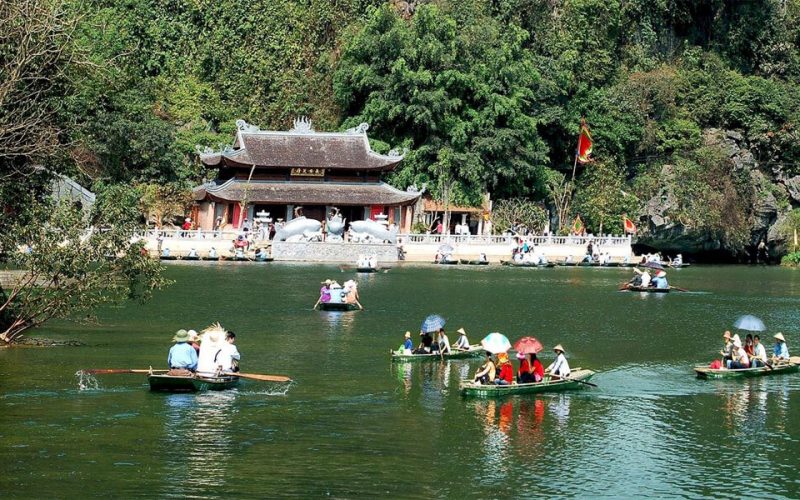 Huong Pagoda