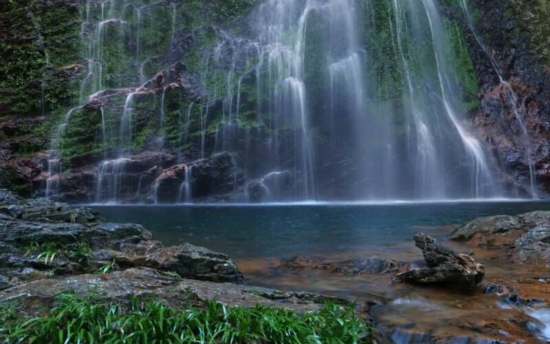 Love Waterfall - Golden Stream
