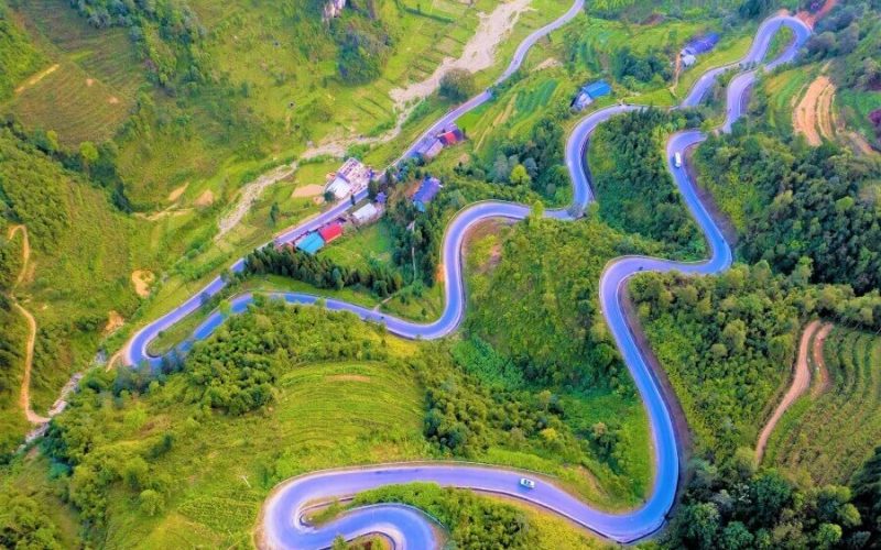 Ma Pi Leng Pass