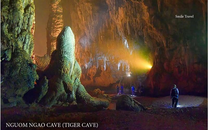 Nguom Ngao Cave Vietnam-smiletravel