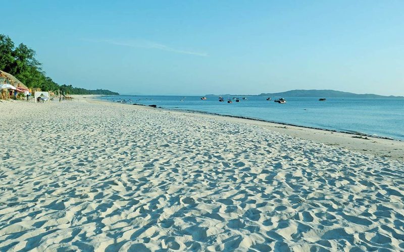 Van Chay Beach