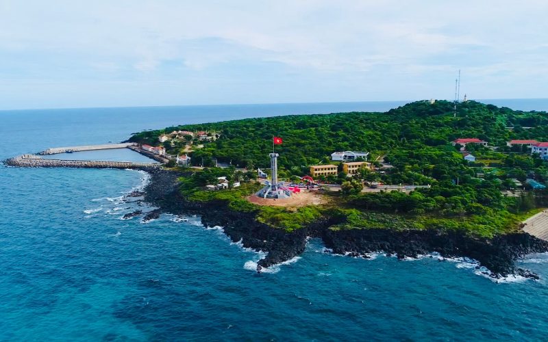 Con Co Island - the green island of Quang Tri
