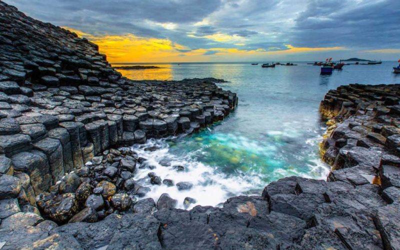 Ghenh Da Dia - a natural masterpiece in Phu Yen
