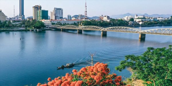 Perfume River and Truong Tien Bridge