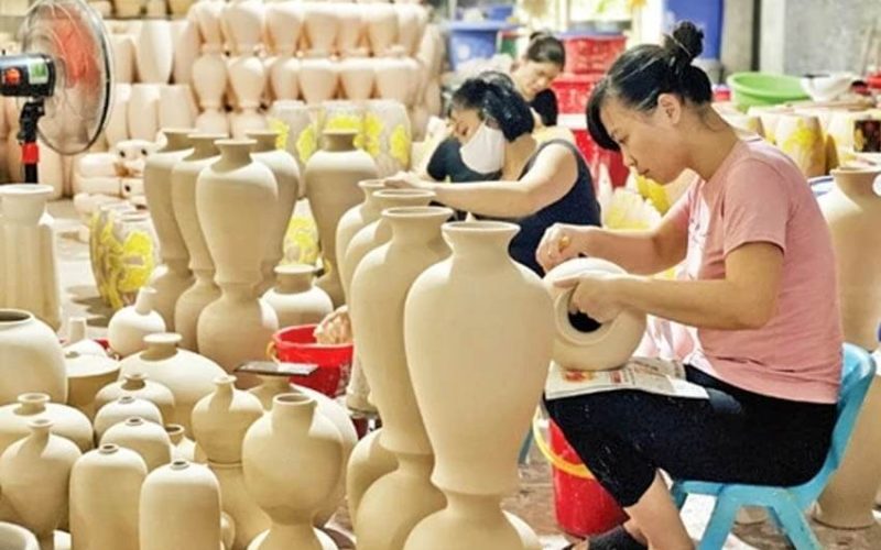 Ceramic village (if required)