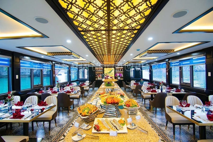 Restaurant - Vera Cruise HaLong 5 star