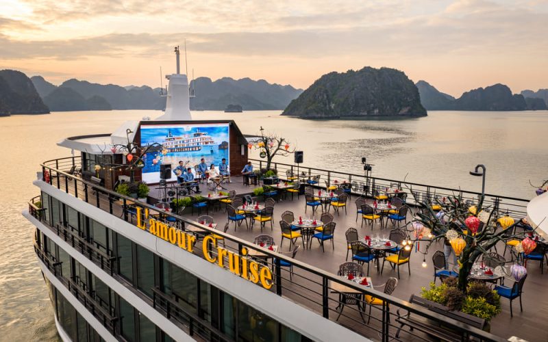 L'amour Cruise 5-Star Halong Bay
