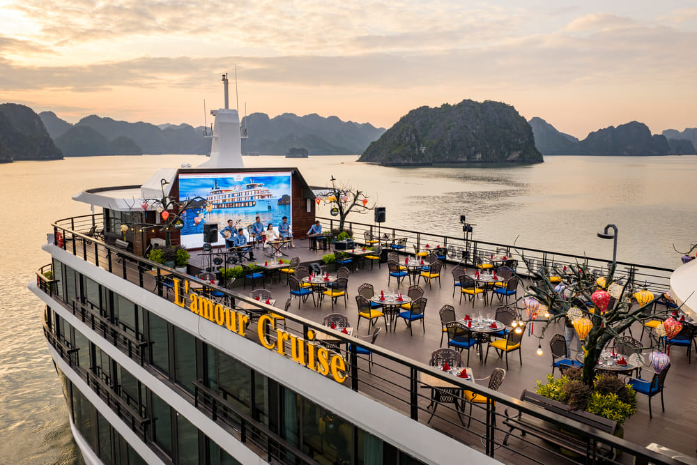 L’amour Cruise 5-Star Halong Bay