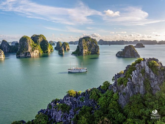 Bai Tu Long Bay Itinerary 2 Days 1 Night