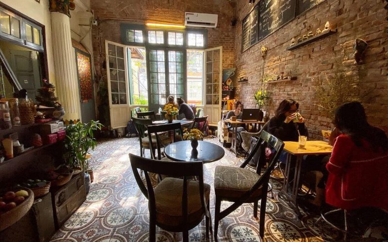 Best Cafes in Hanoi Old Quarter