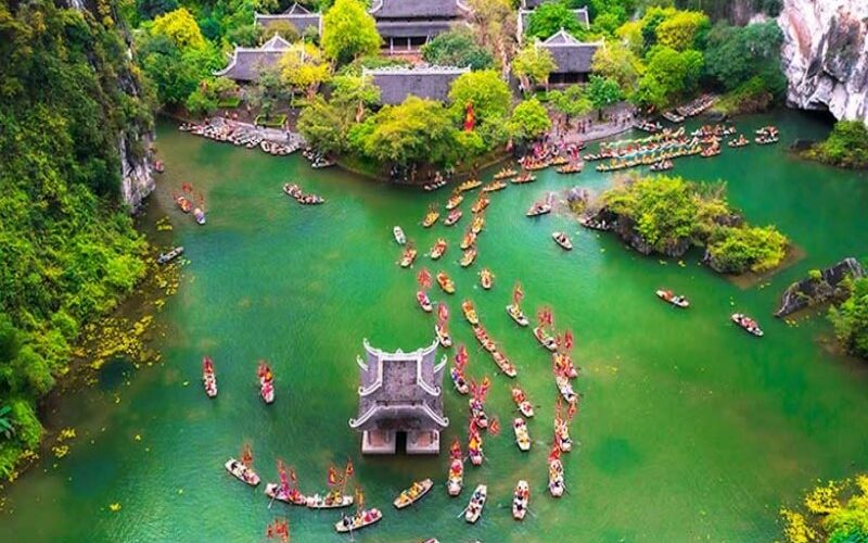 Trang An Boat Tour