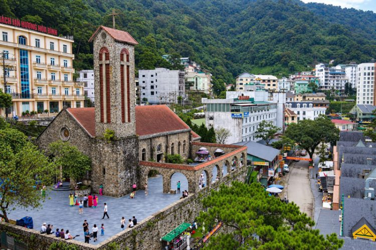 Tam dao Church