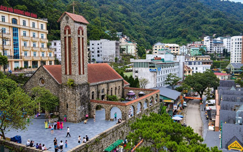 Tam dao Church